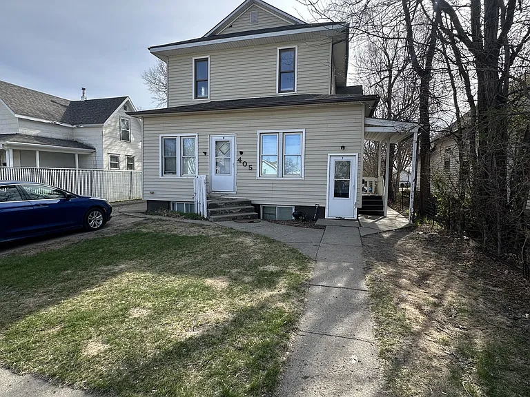 405 S 8th St — Photo 2