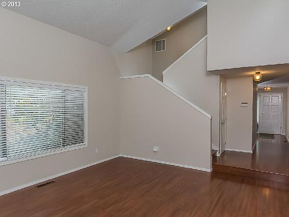 4th image of 12518 SE 17th Cir