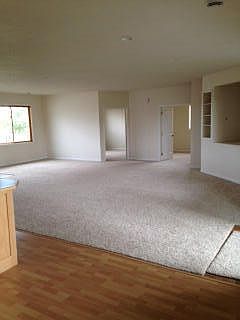 4th image of 323 Canyon Blvd
