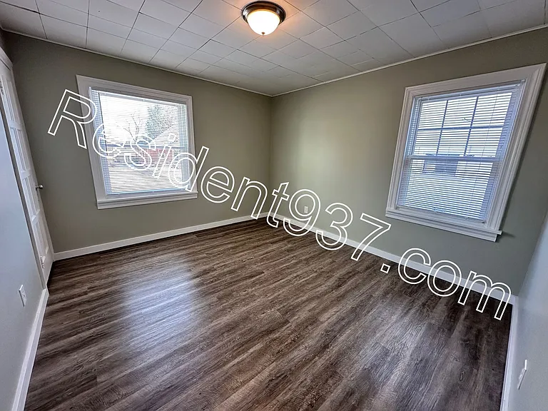 1659 Hearthstone Dr — Photo 4