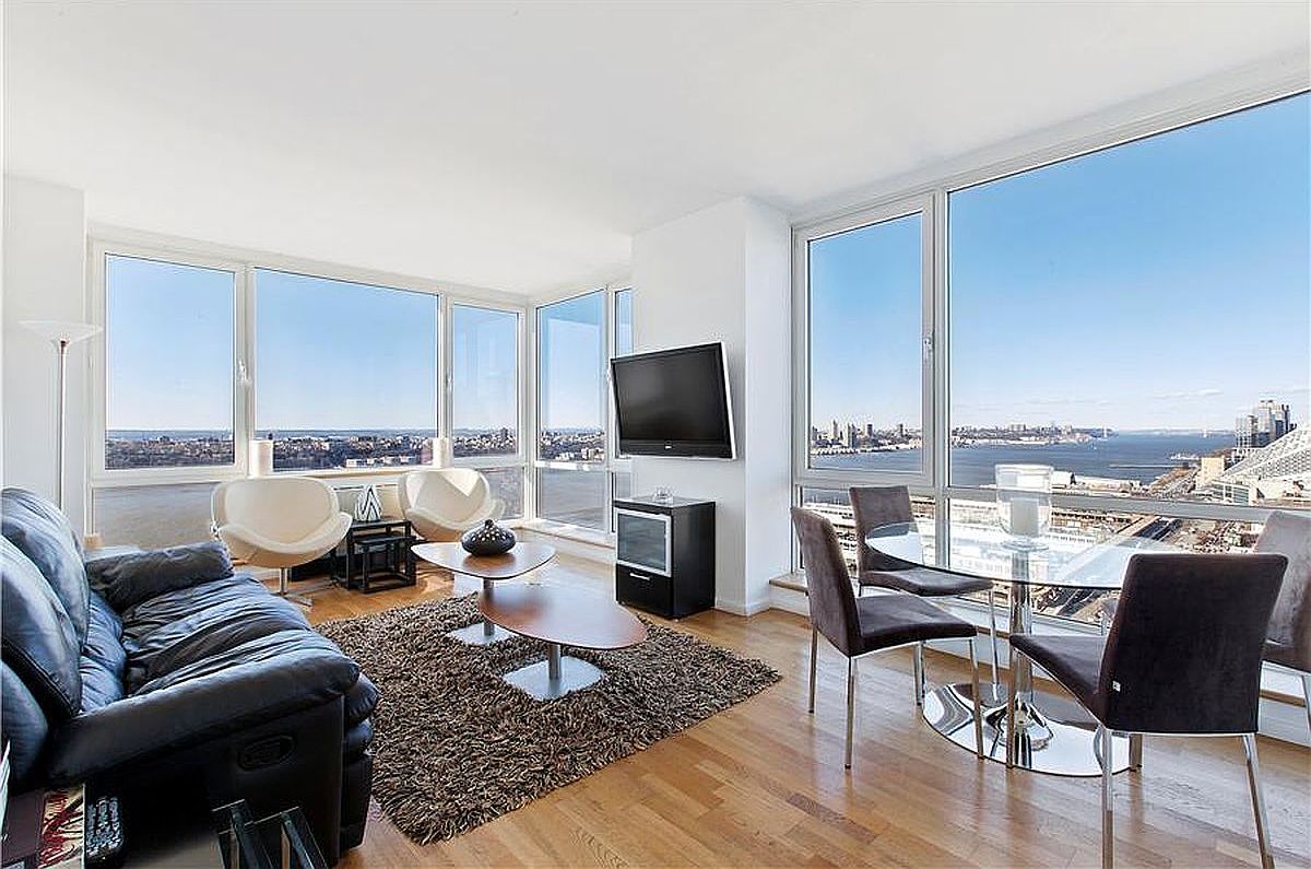 635 W 42nd St APT 21A, New York, NY 10036 | MLS #S1770290