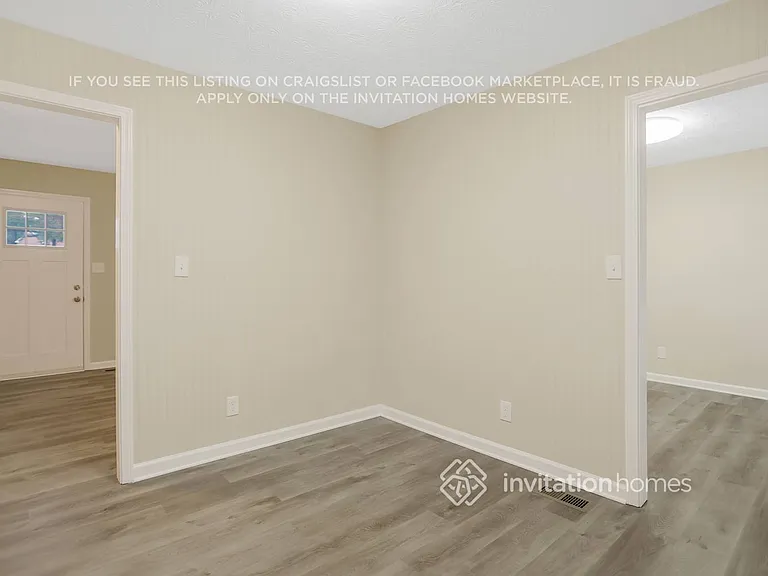 1439 Summit Chase Dr — Photo 9