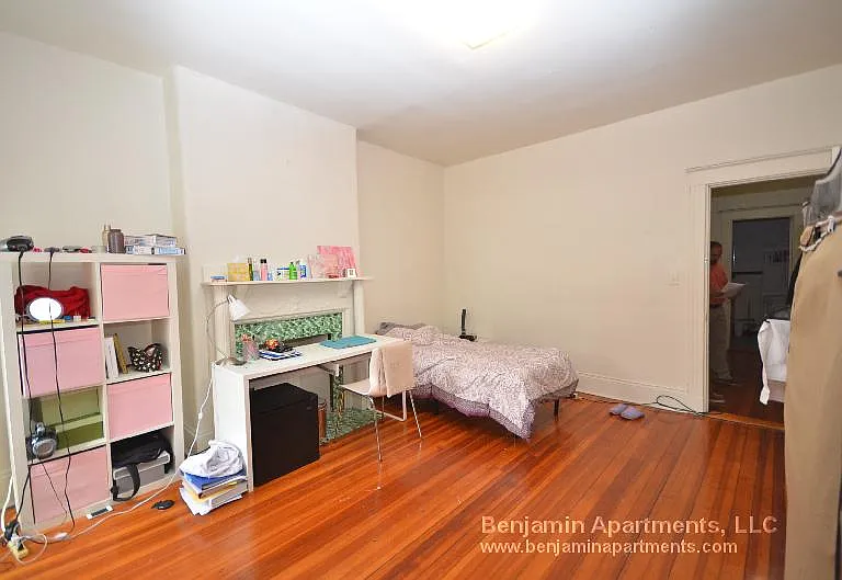 1377 Commonwealth Ave #5 — Photo 4