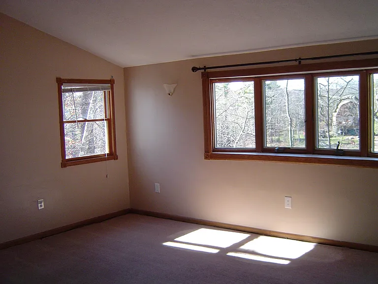 2257 Pine Ln — Photo 5