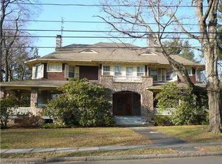 145 Oxford St, Hartford, CT 06105