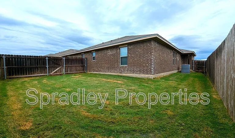 1574 Brady Way — Photo 13