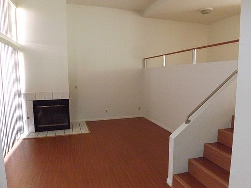 4th image of 7320 Balboa Blvd Unit 120