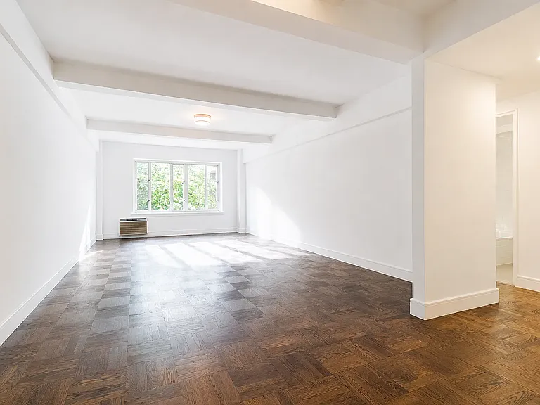 36 E 36th St #5C — Photo 3