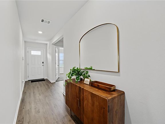 2nd image of 48228 Grassland St