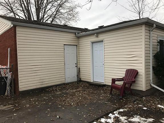 3rd image of 11645 Falcon Dr