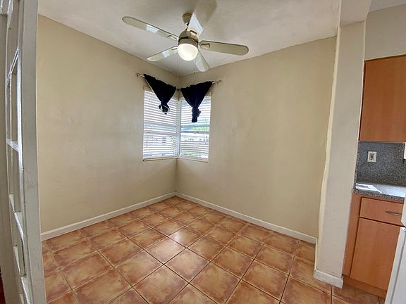 5th image of 900 Jefferson Ave APT 16