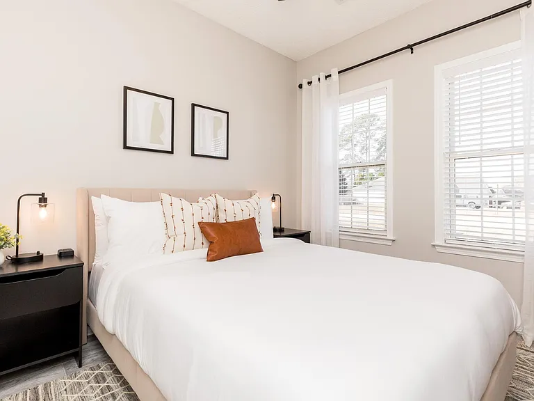 130 Larkspur Ln — Photo 47