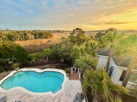 3rd image of 2725 Parkers Landing Rd