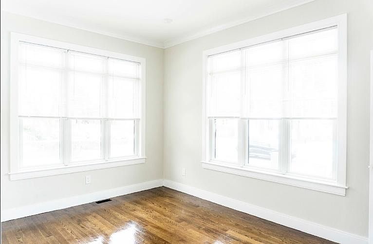 2nd image of 7 Mansfield St APT 2