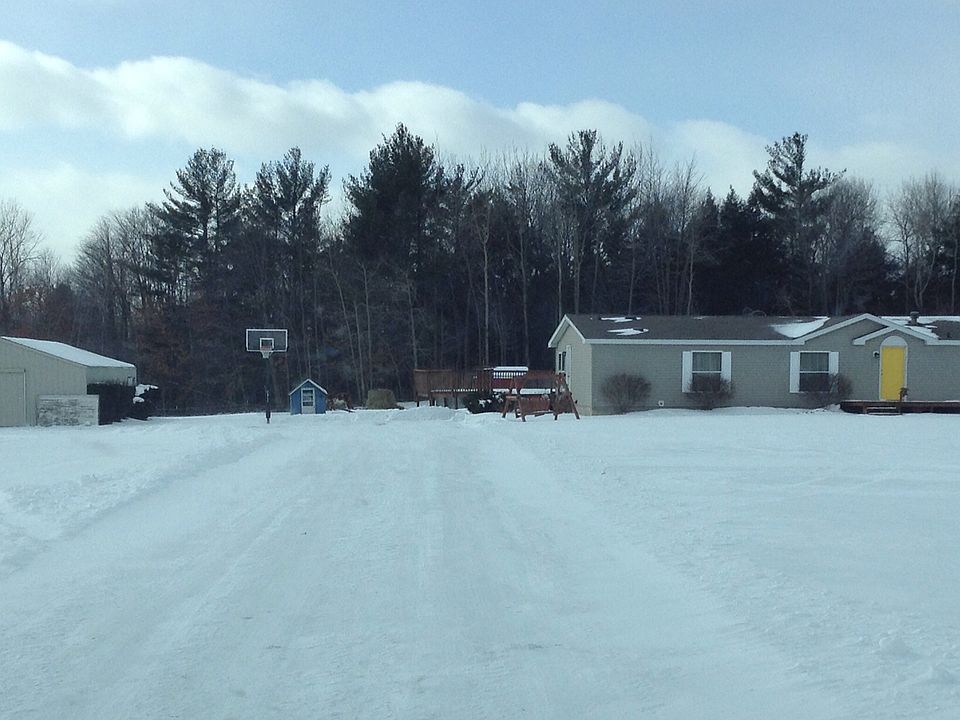 house  & pole building