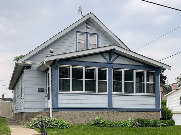 474 W 16th St, Dubuque, IA 52001