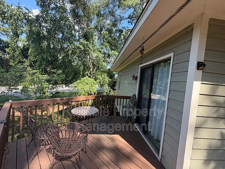 3640 Mill Run — Photo 2