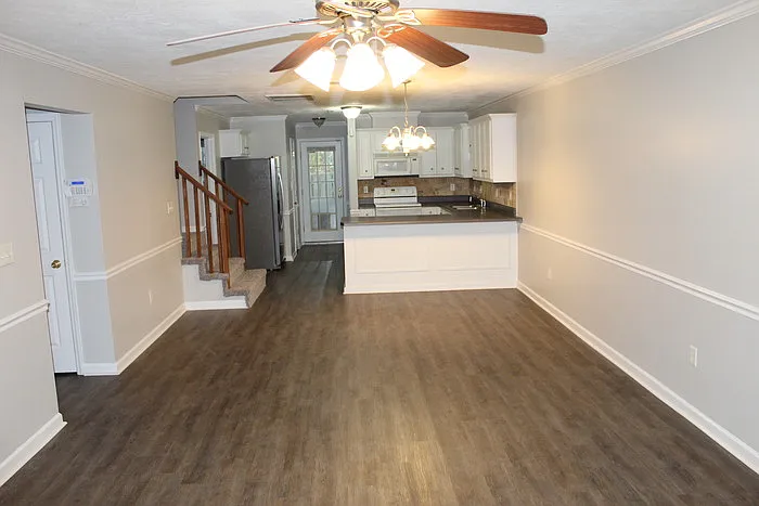 620 Goodale Ln — Photo 43