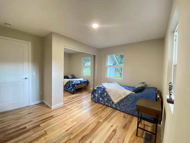 1304 Madrona Beach Rd NW — Photo 25