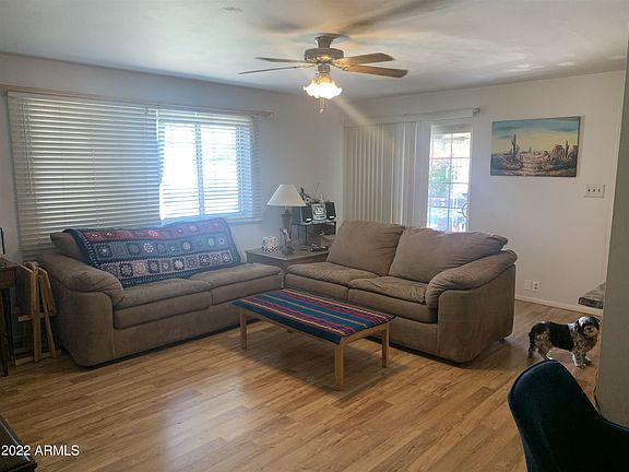 3rd image of 2414 W Muriel Dr