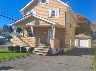 101 Bermond Ave, Endicott, NY 13760
