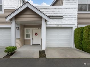 400 228th St SW APT D202, Bothell, WA 98021