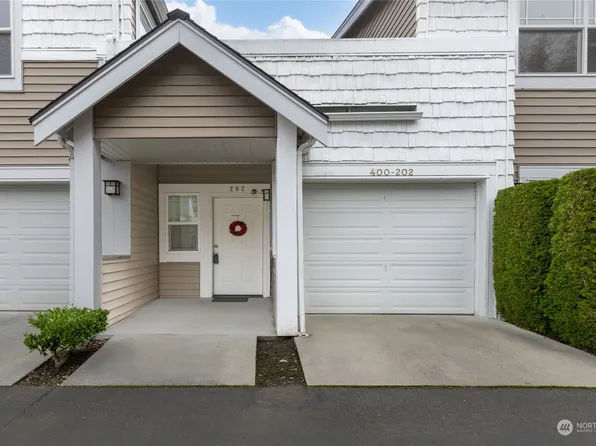 400 228th Street SW #D202, Bothell, WA 98021
