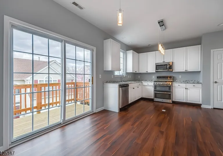 227 Winding Hill Dr — Photo 12