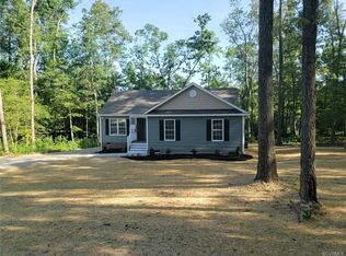 9202 Hunters Trail Rd, South Chesterfield, VA 23803