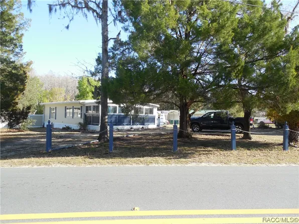 7309 W Matador Ln, Homosassa, FL 34446