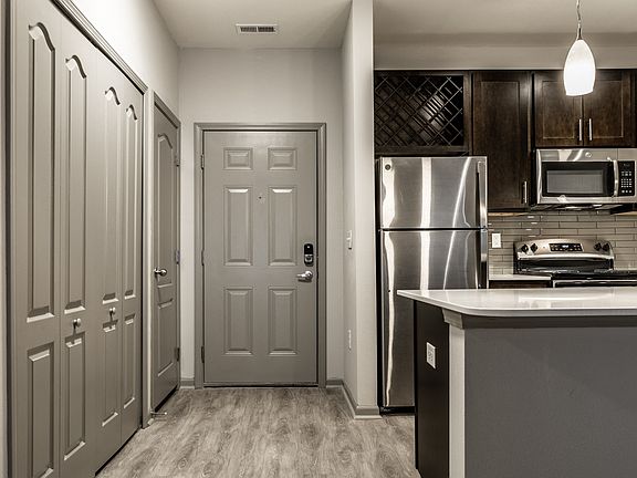 2nd image of 10732 Bella Vista Dr #5304