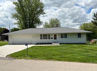 10809 Utah St, Dubuque, IA 52003