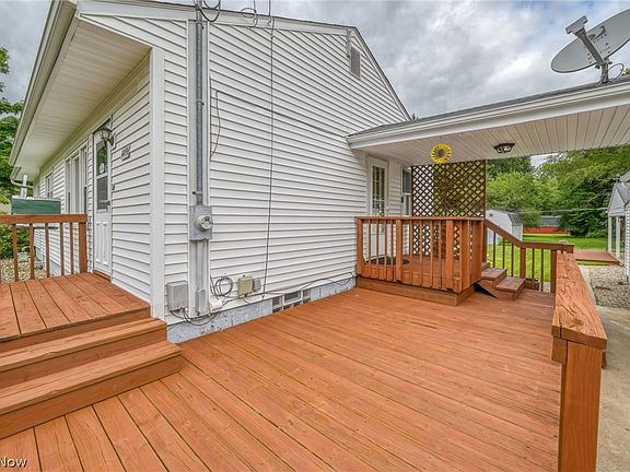 3rd image of 4496 Ticknor Ave
