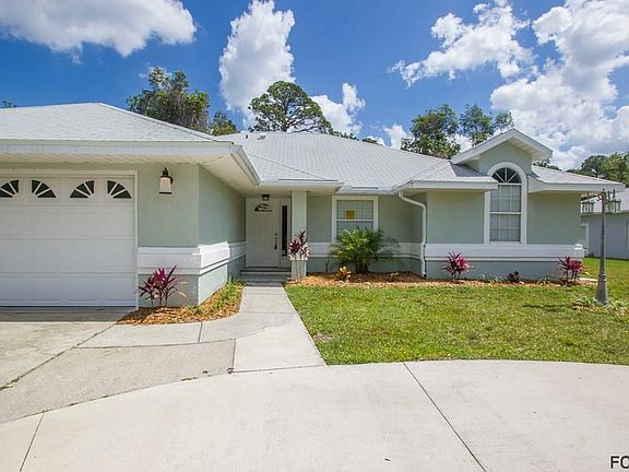 2nd image of 4 Woodlyn Ln