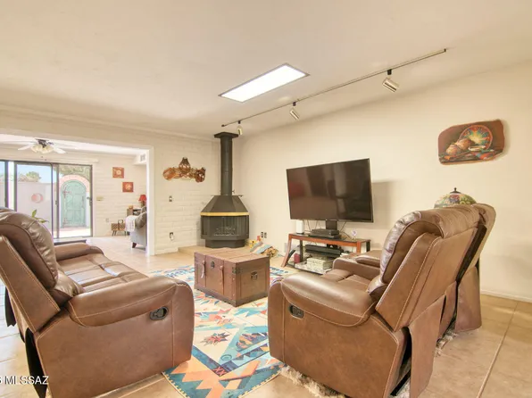 10075 N Oro Pl, Oro Valley, AZ 85737