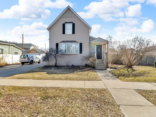 2722 Wright St, Port Huron, MI 48060