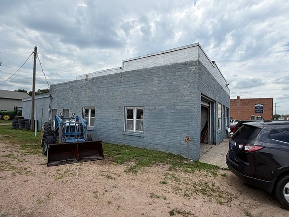 5th image of 500 S Main St