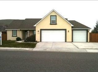 1369 Fuji Way, Richland, WA 99352