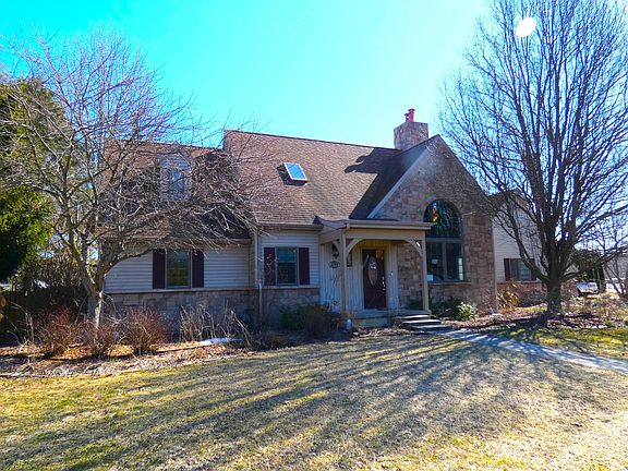 2nd image of 4799 Luther Path