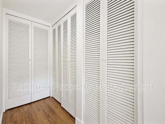 5th image of 620 W Solana Cir Unit 1A
