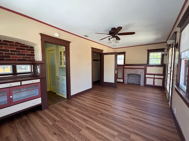 716 Stanley Ave — Photo 11