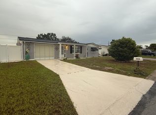 4923 Genesis Ave, Holiday, FL 34690