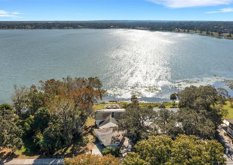1st image of 16 LAKE HOLLINGSWORTH DRIVE
