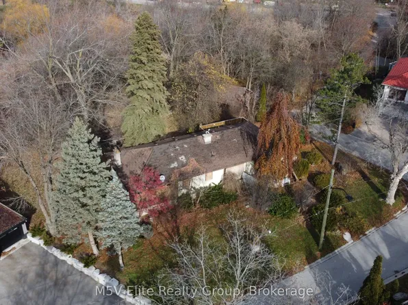 8 Main St, Vaughan, ON L0J 1C0