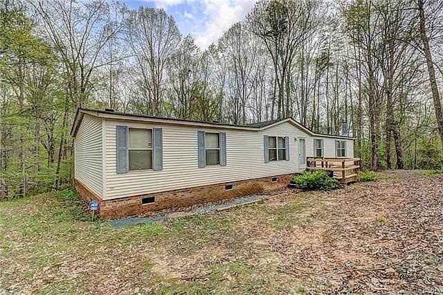 1st image of 1022 Old Oak Ln
