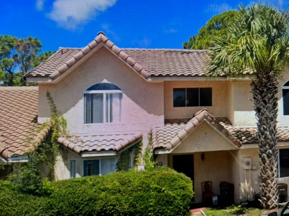 3556 Forest Branch Dr APT B, Port Orange, FL 32129