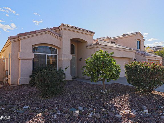 3rd image of 10749 W Cottonwood Ln