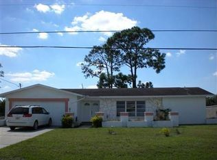 622 NE 15th Ct, Cape Coral, FL 33909