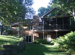 140 Woodridge Ln, Lino Lakes, MN 55014