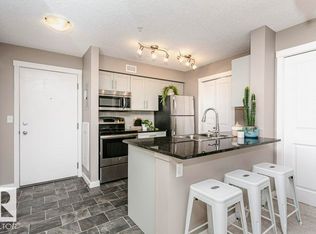 MacTaggart Ridge Gate, Edmonton, AB T6R 0W3